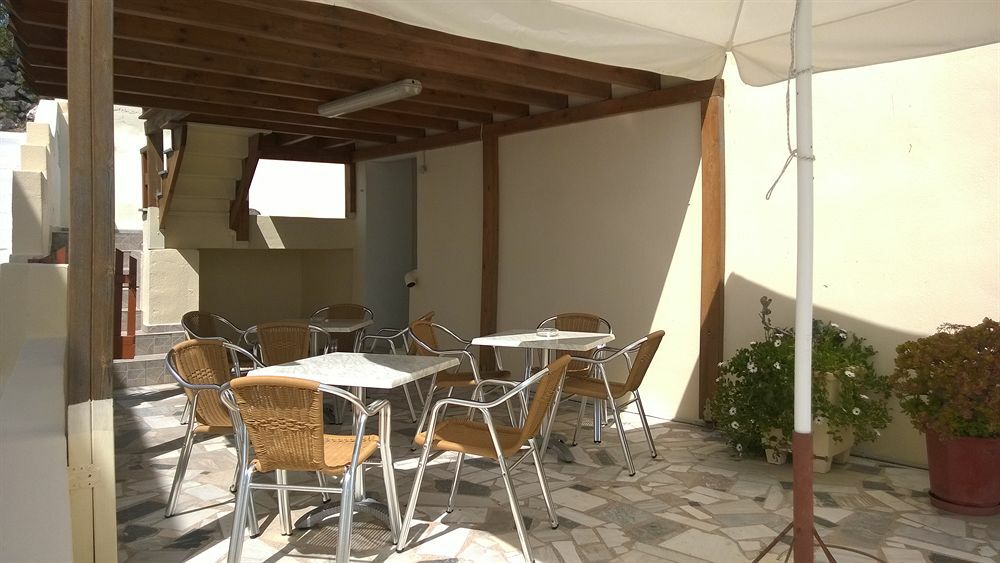 Anemomilos Suites Fira  Eksteriør billede