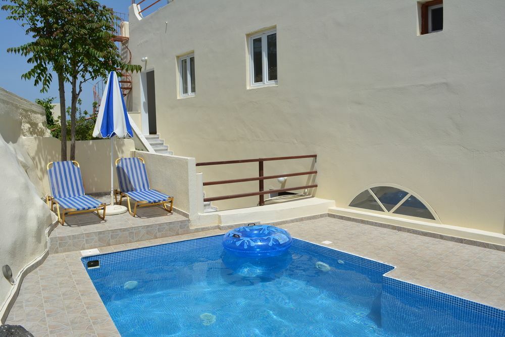 Anemomilos Suites Fira  Eksteriør billede